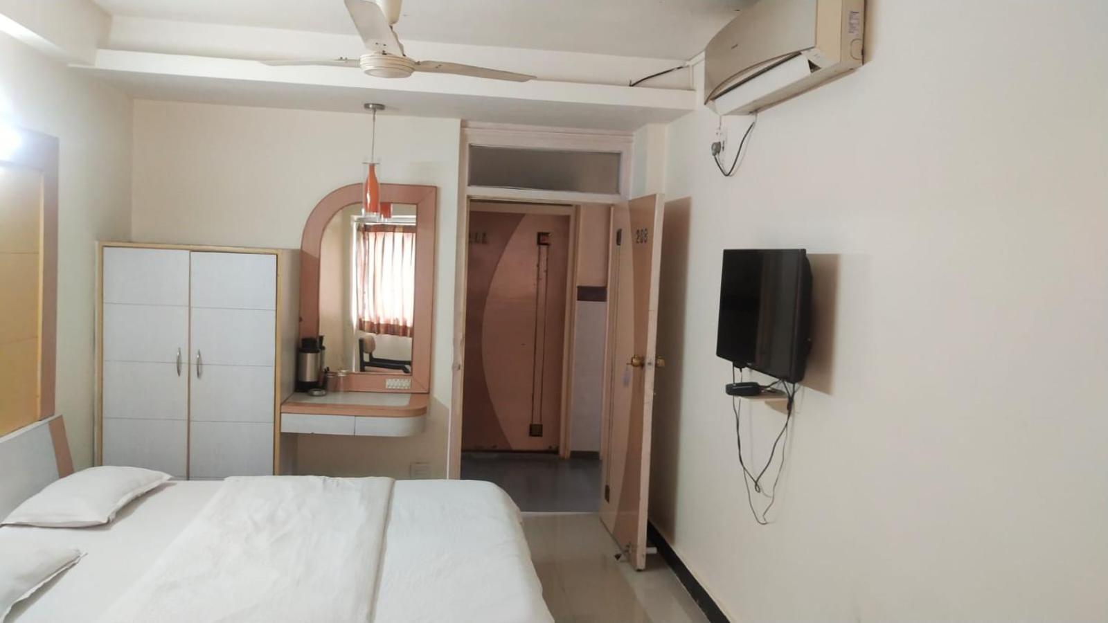 Hotel Vaishali Nashik Exterior foto